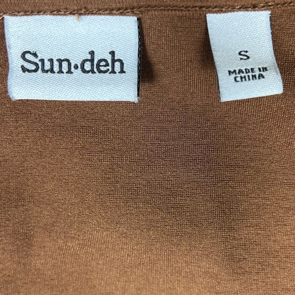 Aritzia Top Womens Small Sun-Deh Sunday Best Brown Far Out Cropped Long Sleeve - Picture 8 of 10